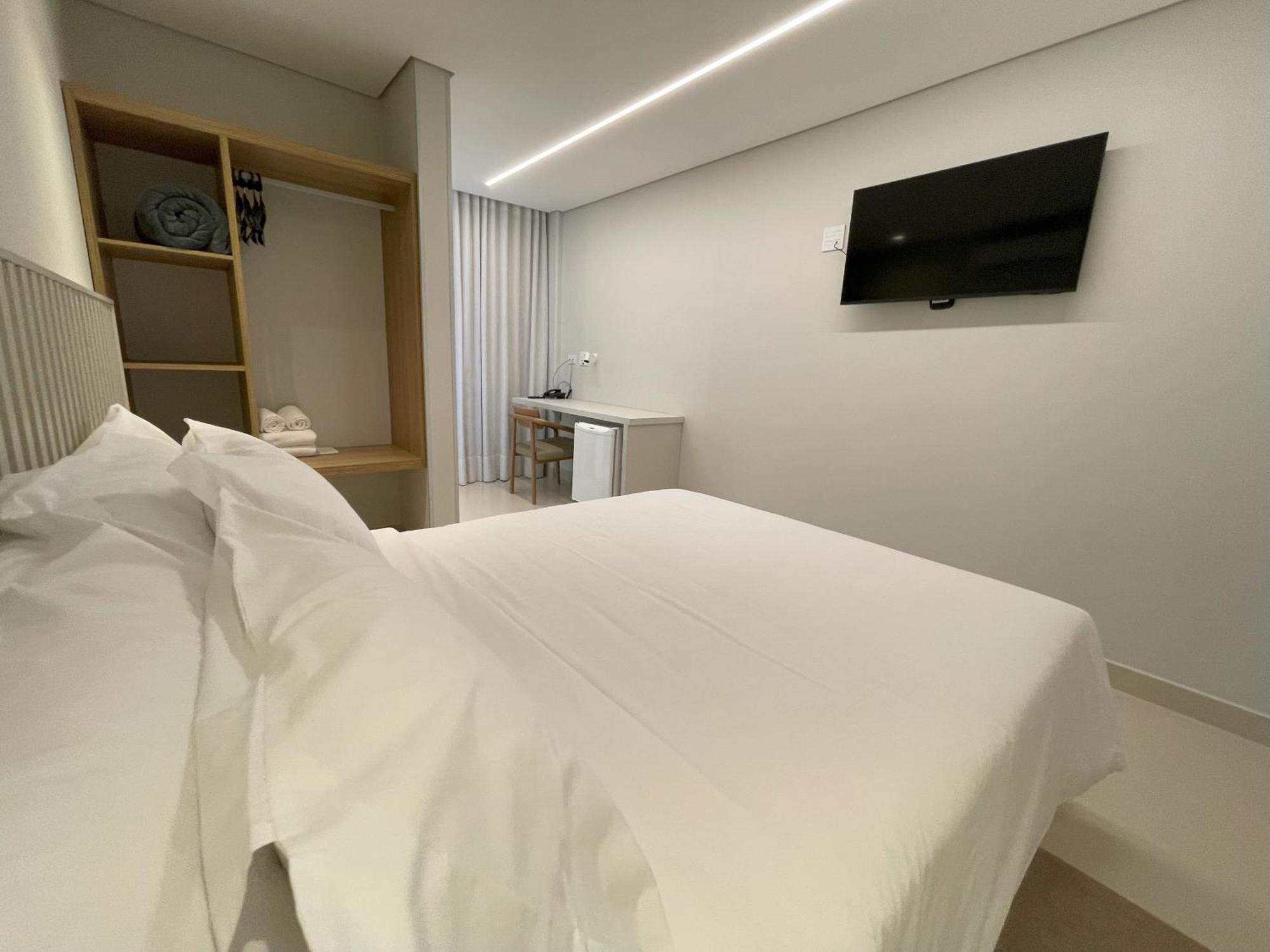 Estoril Hotel Marilia Bagian luar foto