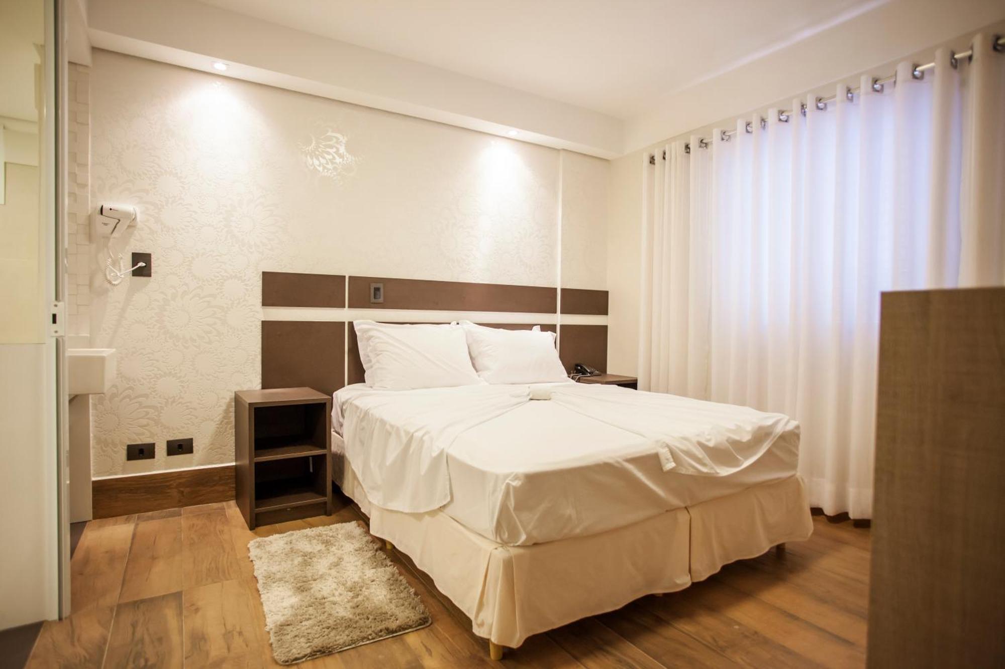 Estoril Hotel Marilia Ruang foto