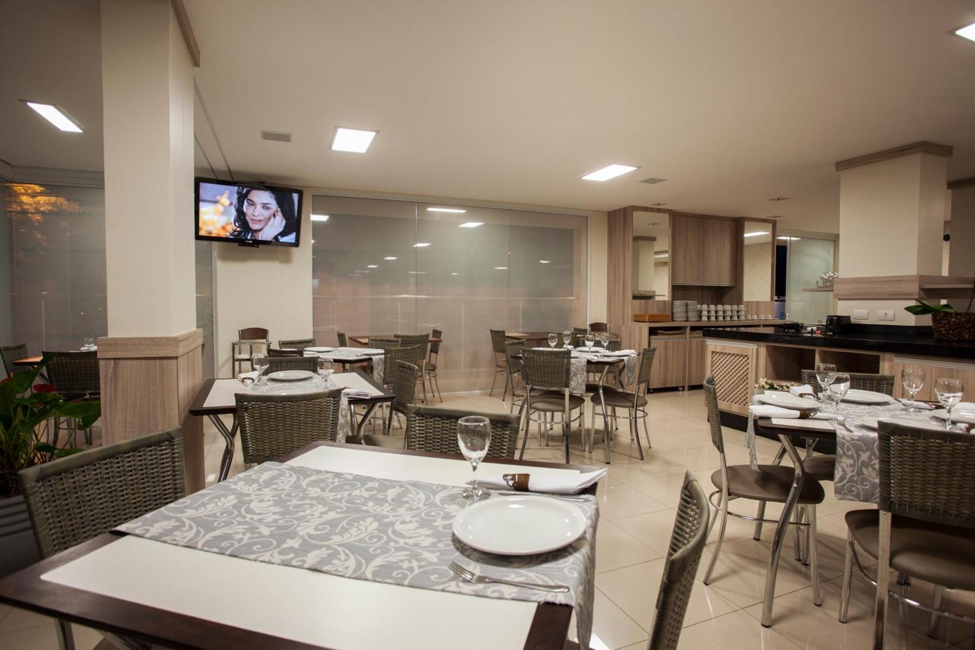 Estoril Hotel Marilia Bagian luar foto