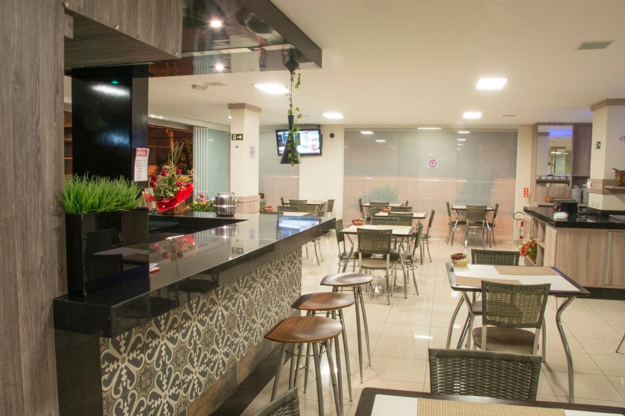 Estoril Hotel Marilia Bagian luar foto