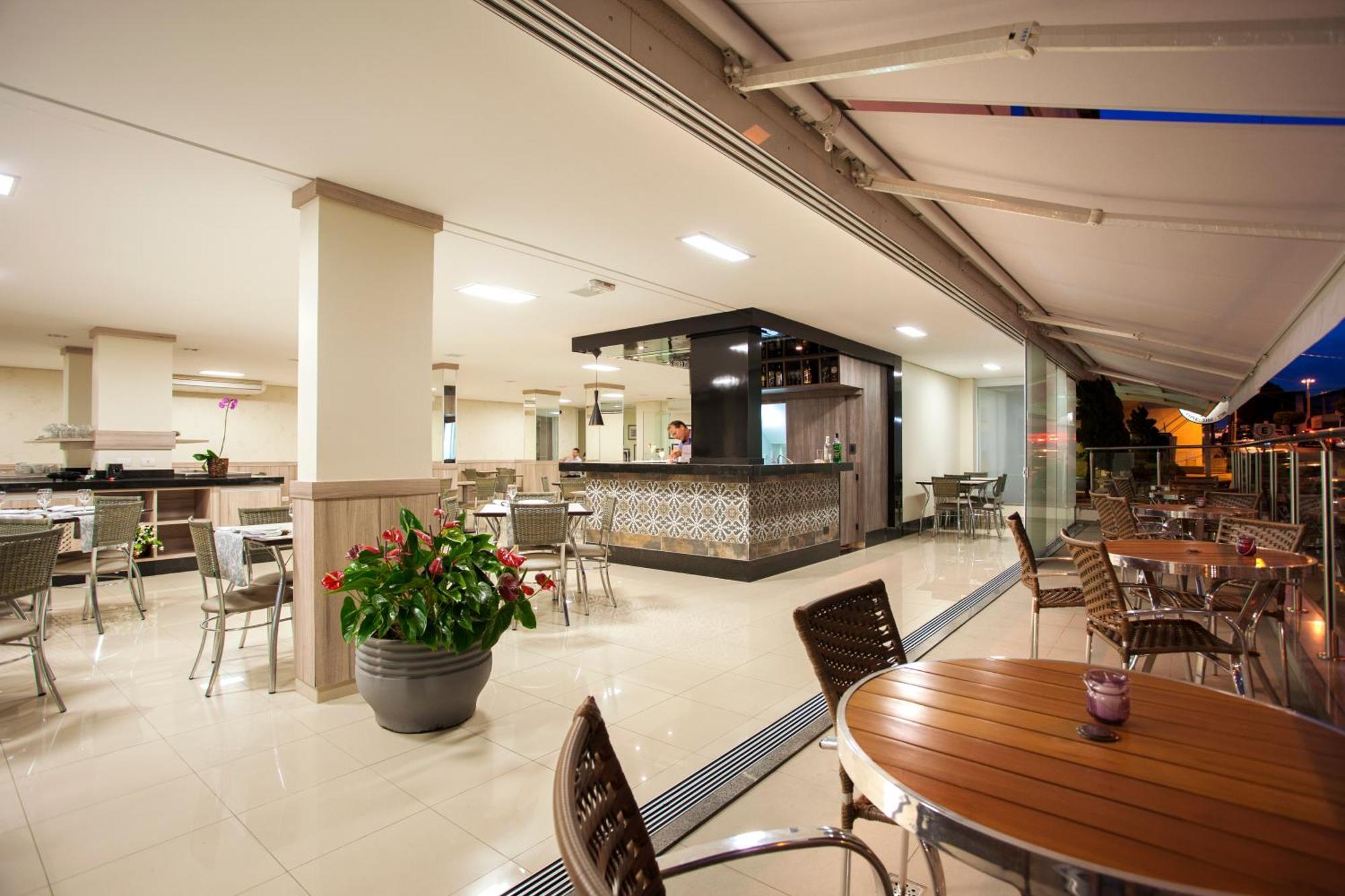Estoril Hotel Marilia Bagian luar foto