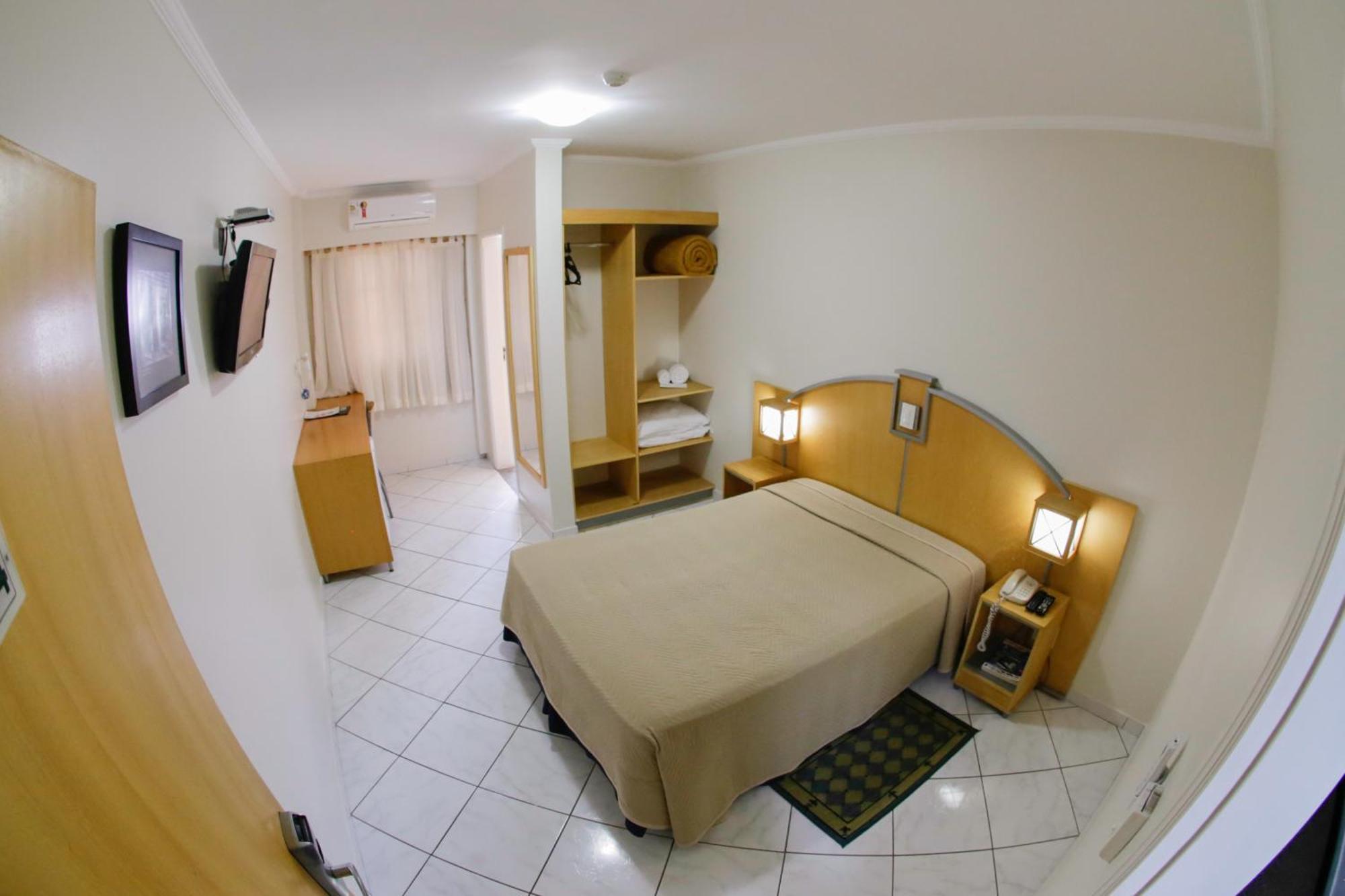 Estoril Hotel Marilia Ruang foto