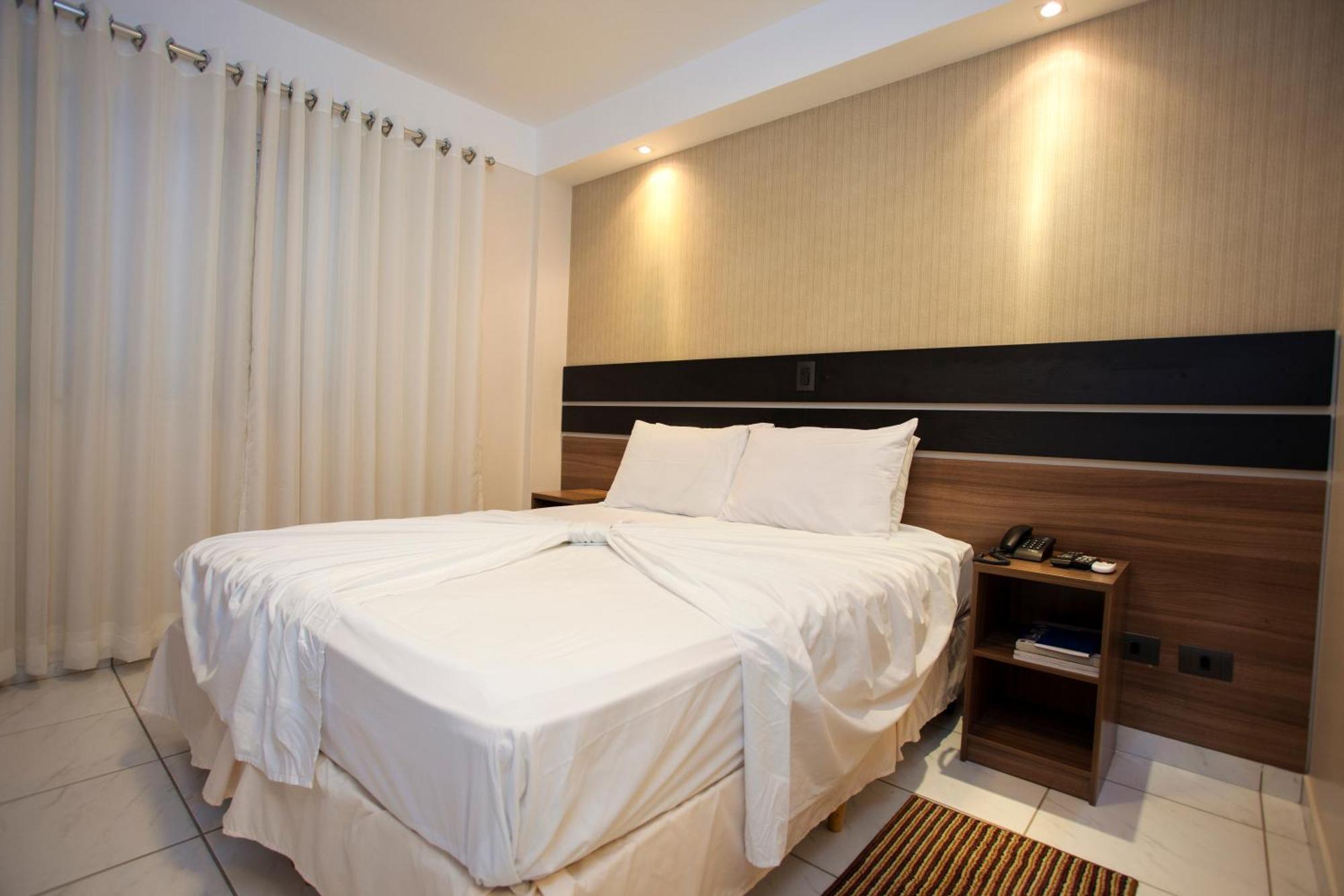 Estoril Hotel Marilia Ruang foto