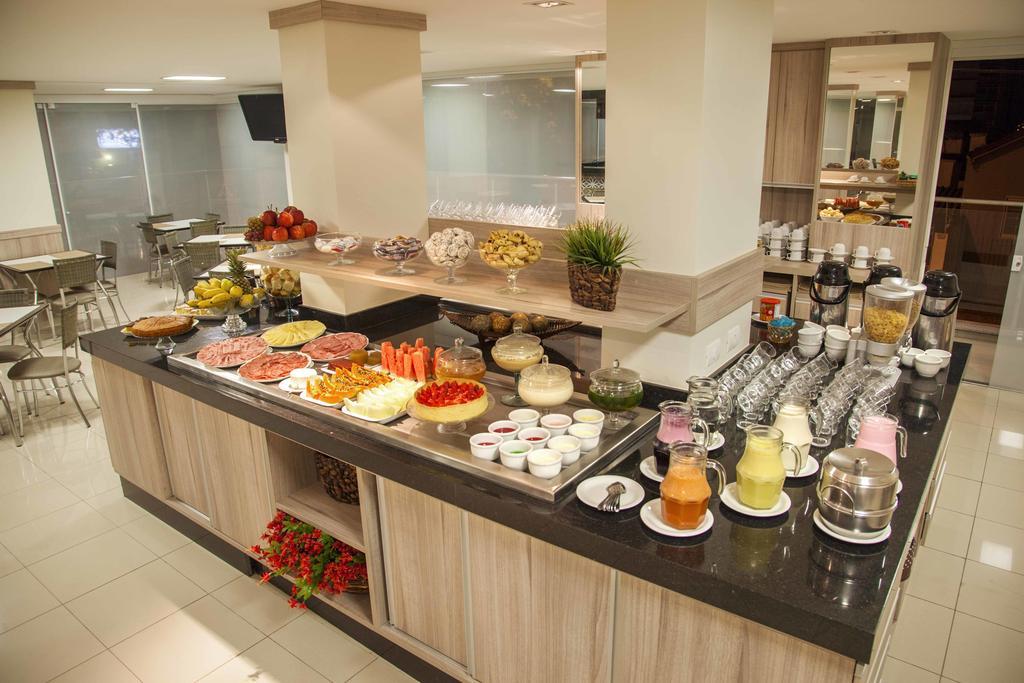 Estoril Hotel Marilia Bagian luar foto