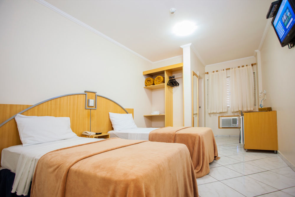 Estoril Hotel Marilia Bagian luar foto